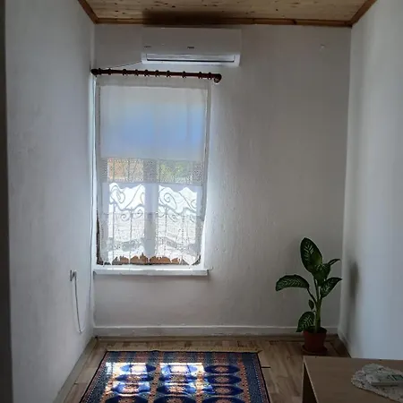 Sunny Gjirokastër