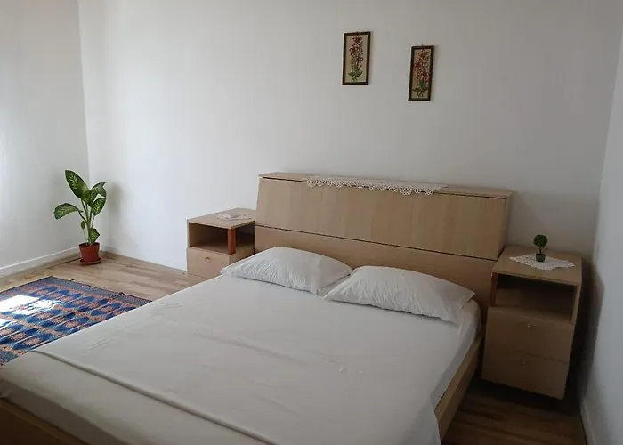 Sunny Appartement Gjirokastër